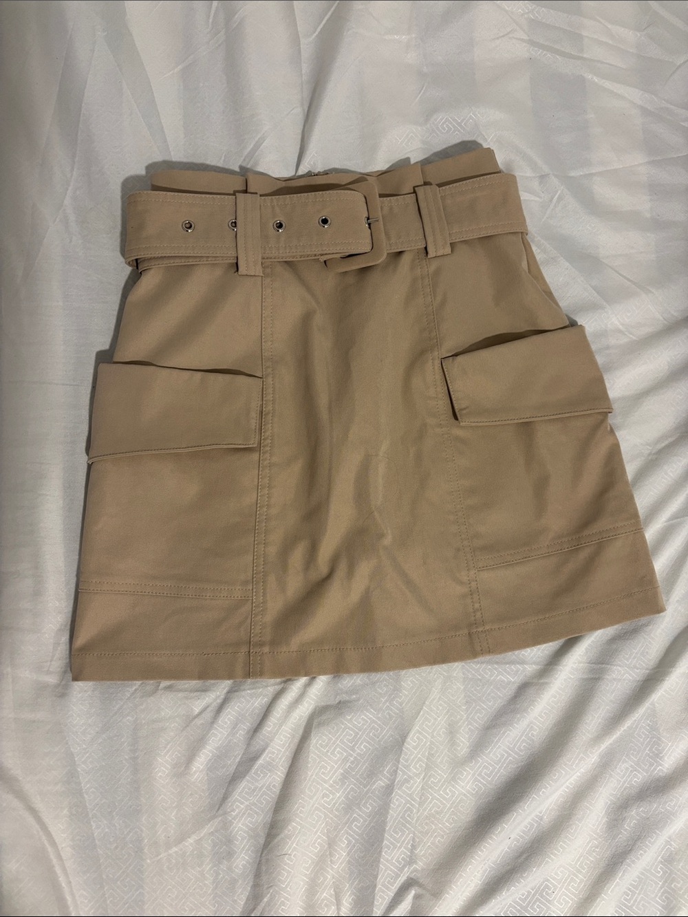Khaki cargo skirt with belt and REAL pockets